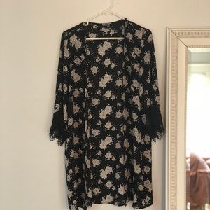 Black and white floral kimono